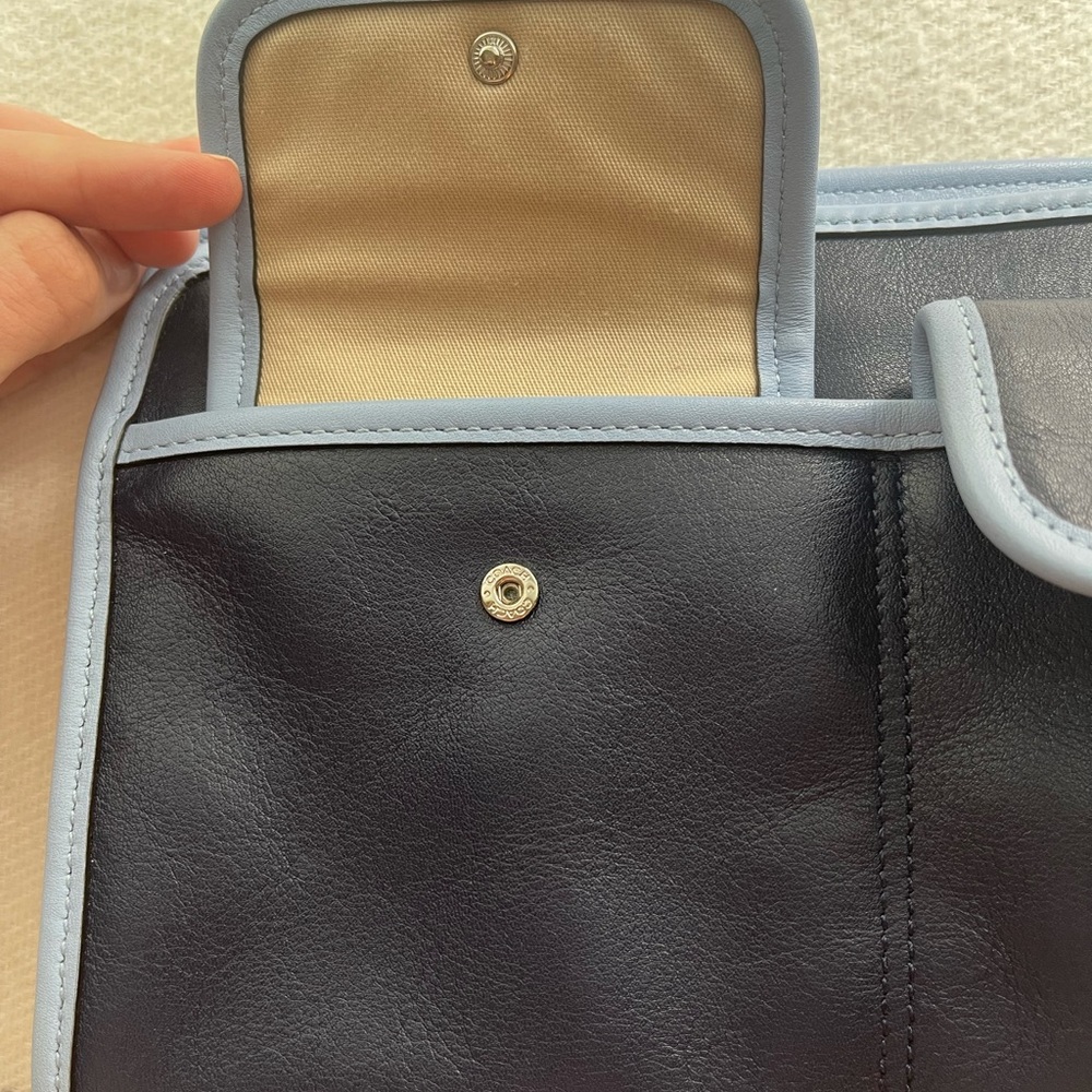 Coach Legacy Archive Navy Chambray Two-Toned Wristlet Clutch Bag 48893 - Picture 4 of 7